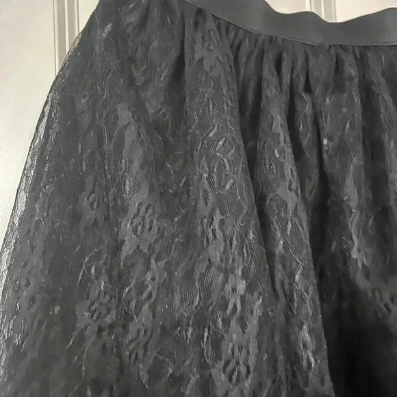 Ladies’ Tutu  Fits small -XL - Picture 4 of 4